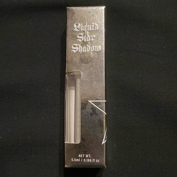 "Behind the Veil" Jeffree Star Cosmetics Liquid Star Shadow - Picture 2 of 3